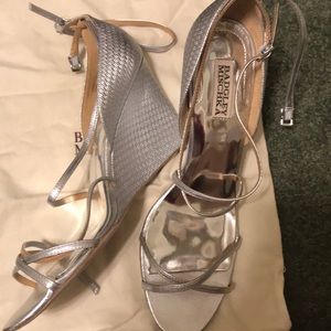 Badgley Mischka strappy wedge dress sandal